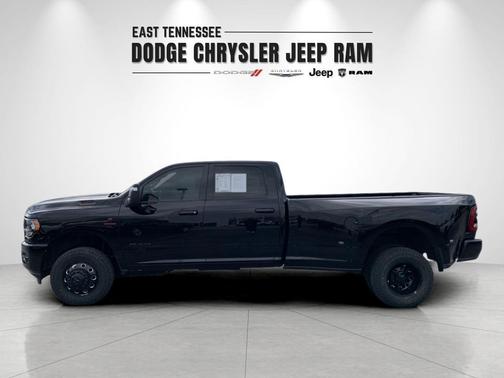 2024 RAM 3500 Big Horn Crew Cab 4x4 8' Box