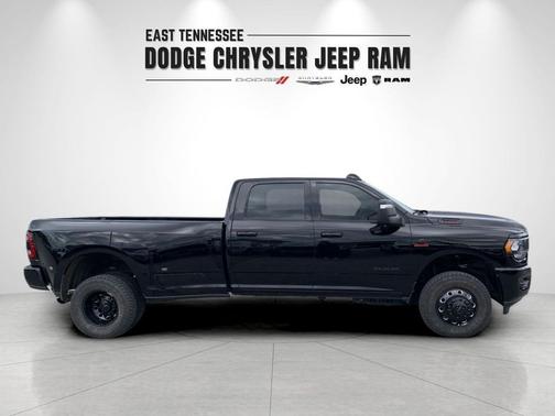 2024 RAM 3500 Big Horn Crew Cab 4x4 8' Box