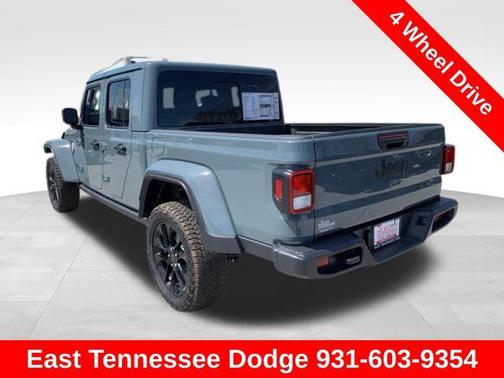 2025 Jeep Gladiator Nighthawk