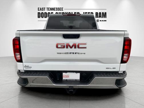 2025 GMC Sierra 1500 SLE