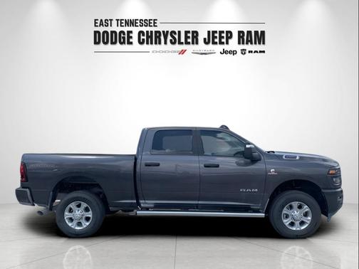 2025 RAM 2500 Big Horn Crew Cab 4x4 6'4' Box
