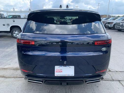 2023 Land Rover Range Rover Sport SE