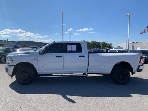 2024 RAM 3500 Big Horn Crew Cab 4x4 8' Box