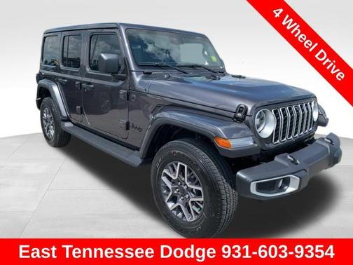 2025 Jeep Wrangler 4-Door Sahara 4x4