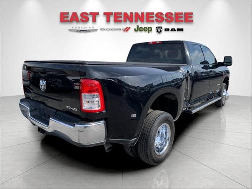 2024 RAM 3500 Big Horn Crew Cab 4x4 8 Box