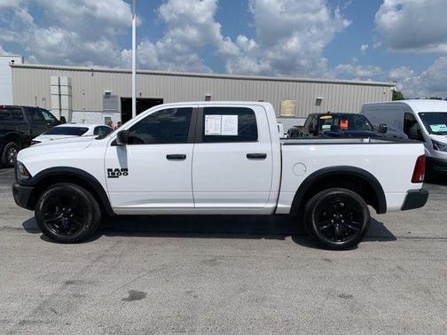 2022 RAM 1500 Classic Warlock Crew Cab 4x4 5'7' Box