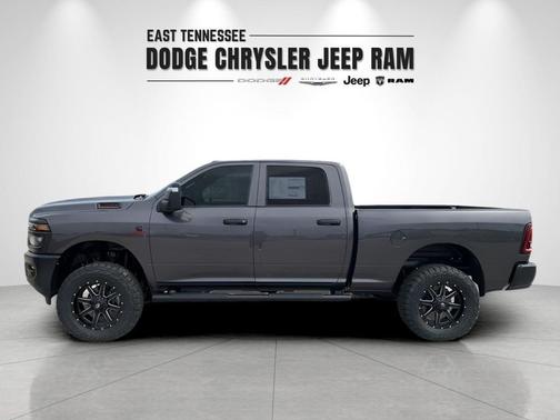 2025 RAM 2500 Tradesman Crew Cab 4x4 6'4' Box