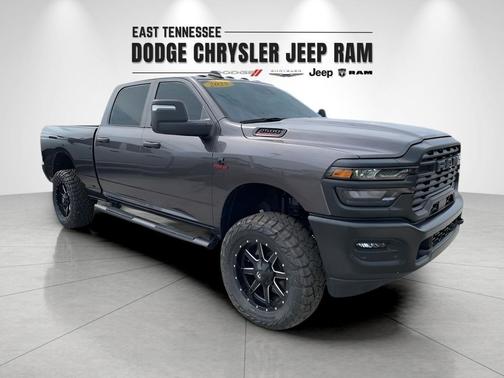 2025 RAM 2500 Tradesman Crew Cab 4x4 6'4' Box