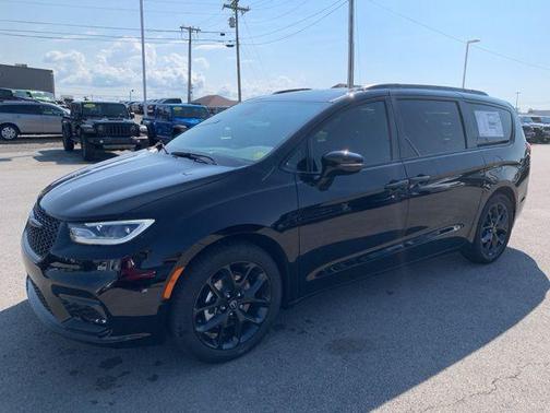 2026 Chrysler Pacifica Limited