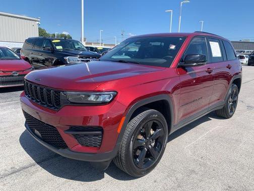 2023 Jeep Grand Cherokee Altitude