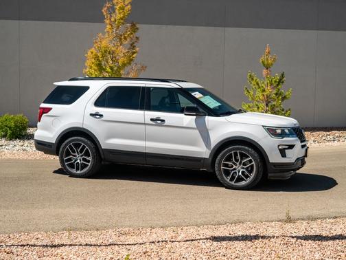 WHITE PLATINUM MET TRI-COAT 2019 Ford Explorer SPORT