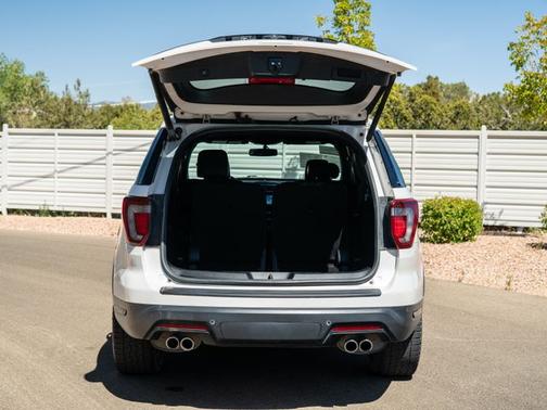 WHITE PLATINUM MET TRI-COAT 2019 Ford Explorer SPORT