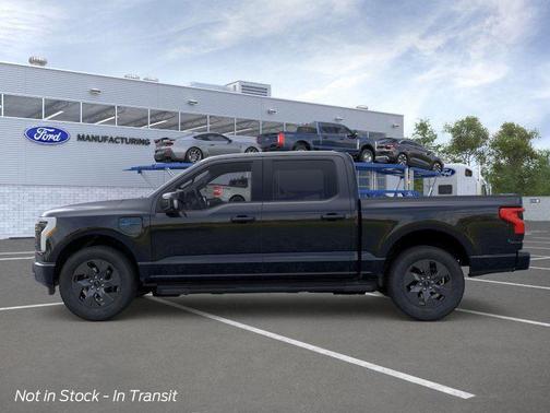 2025 Ford F-150 Lightning LARIAT