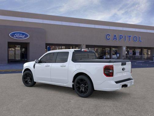 2025 Ford Maverick Lobo Standard