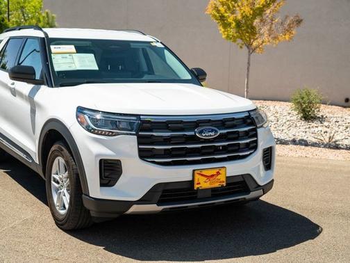 STAR WHITE MET TRI-COAT 2025 Ford Explorer ACTIVE