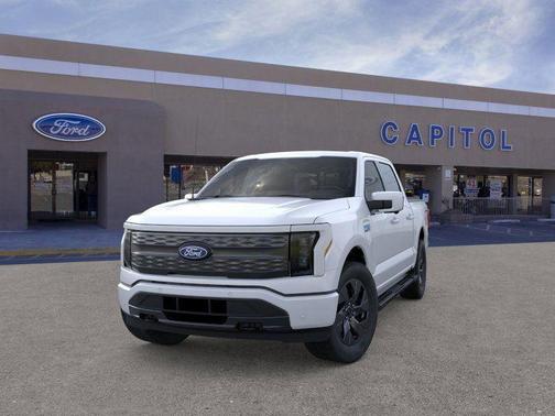 2025 Ford F-150 Lightning LARIAT