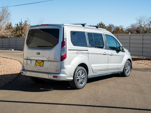 2023 Ford Transit Connect XLT w/Rear Liftgate