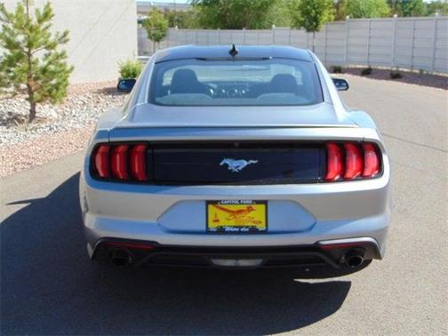 2020 Ford Mustang EcoBoost
