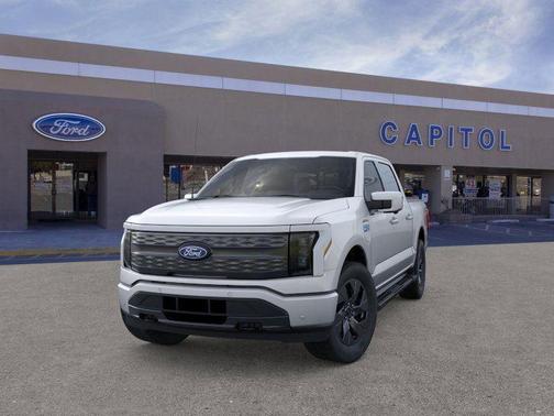 2025 Ford F-150 Lightning LARIAT