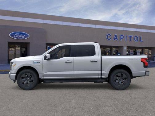 2025 Ford F-150 Lightning LARIAT