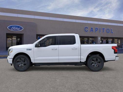 2025 Ford F-150 Lightning Flash