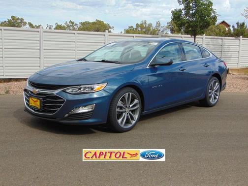 Lakeshore Blue Metallic 2024 Chevrolet Malibu LT W/2LT