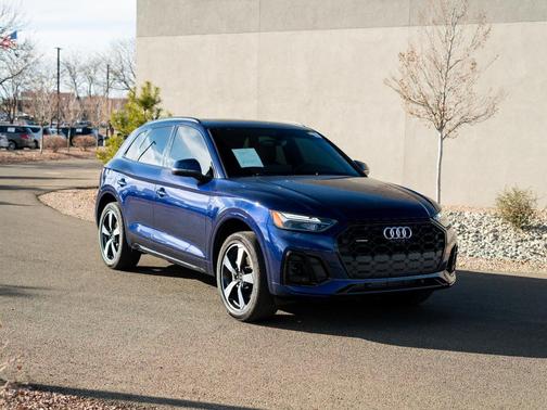 2023 Audi Q5 45 S line Premium Plus