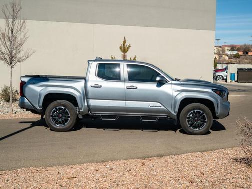 2024 Toyota Tacoma 