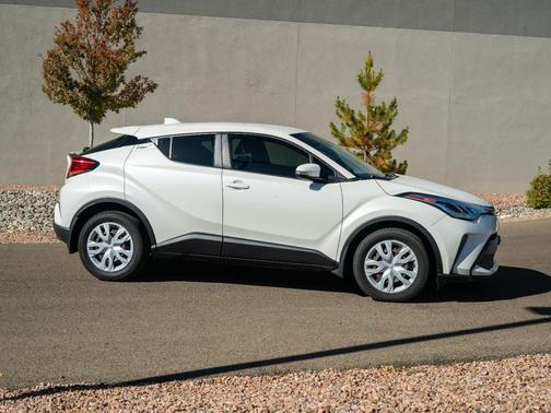 2020 Toyota C-HR LE