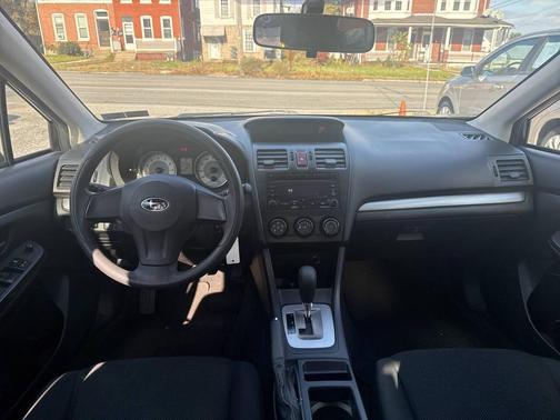 2012 Subaru Impreza 2.0i