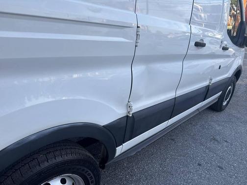 2019 Ford Transit-250 Base