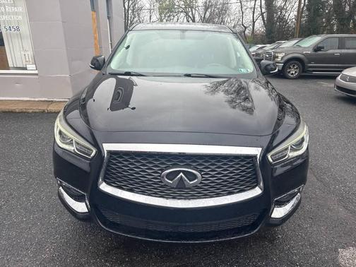 2018 INFINITI QX60 Base