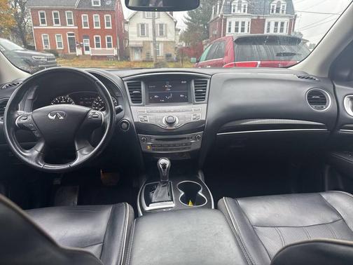 2018 INFINITI QX60 Base