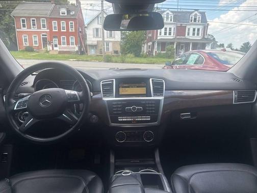 2012 Mercedes-Benz M-Class ML 350 AWD 4MATIC 4dr SUV