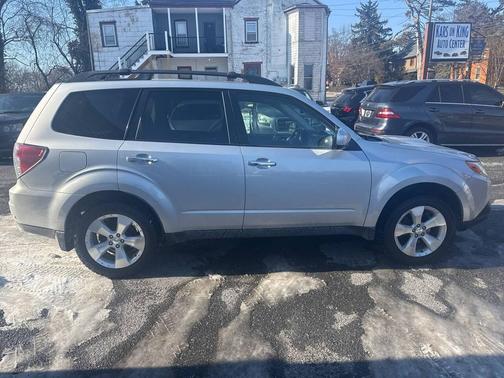 2010 Subaru Forester 2.5 X Limited