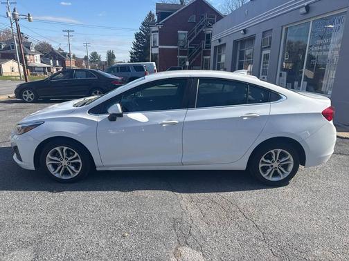 2019 Chevrolet Cruze LT