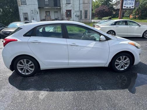 2013 Hyundai Elantra GT Base
