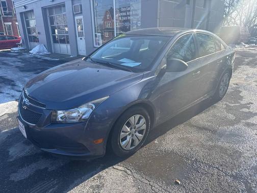2013 Chevrolet Cruze LS