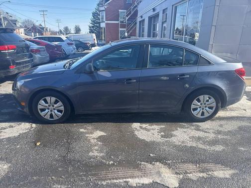 2013 Chevrolet Cruze LS