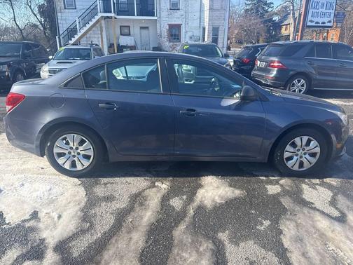 2013 Chevrolet Cruze LS
