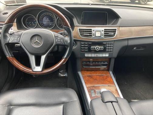 2014 Mercedes-Benz E-Class E 350 Luxury 4MATIC AWD 4dr Sedan