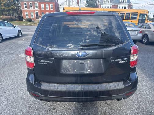 2014 Subaru Forester 2.5i