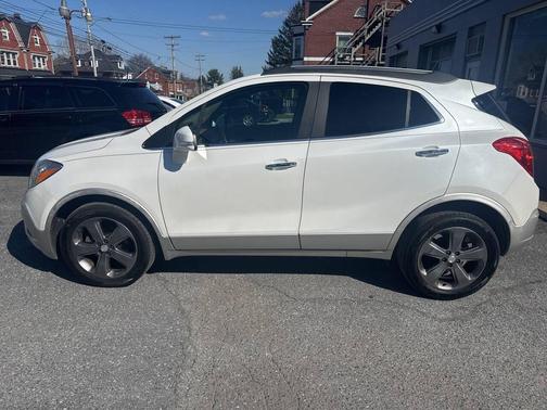 White Pearl Tricoat 2014 Buick Encore Leather