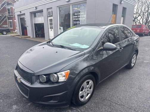 2016 Chevrolet Sonic LS