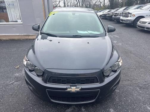 2016 Chevrolet Sonic LS