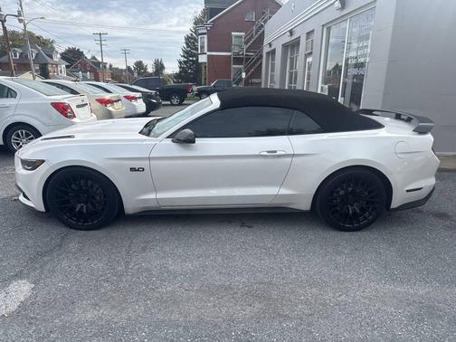 2017 Ford Mustang GT Premium