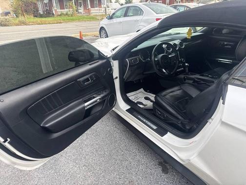 2017 Ford Mustang GT Premium