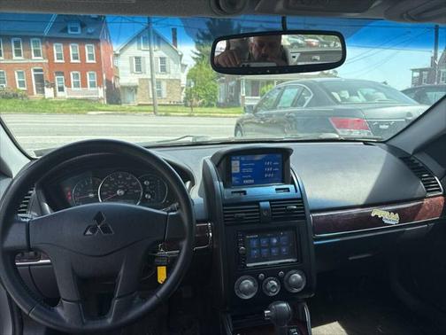 2011 Mitsubishi Galant Base