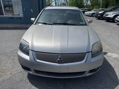 2011 Mitsubishi Galant Base