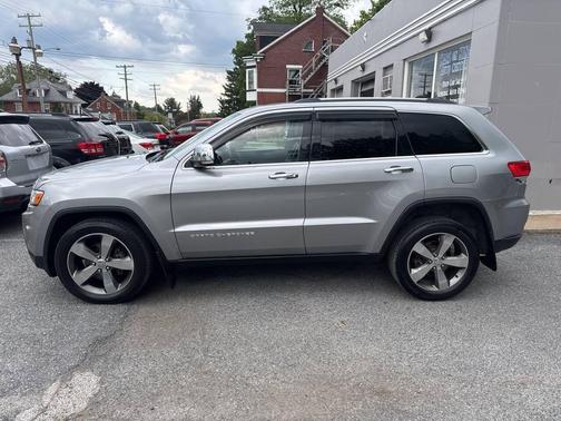 Gray 2015 Jeep Grand Cherokee Limited